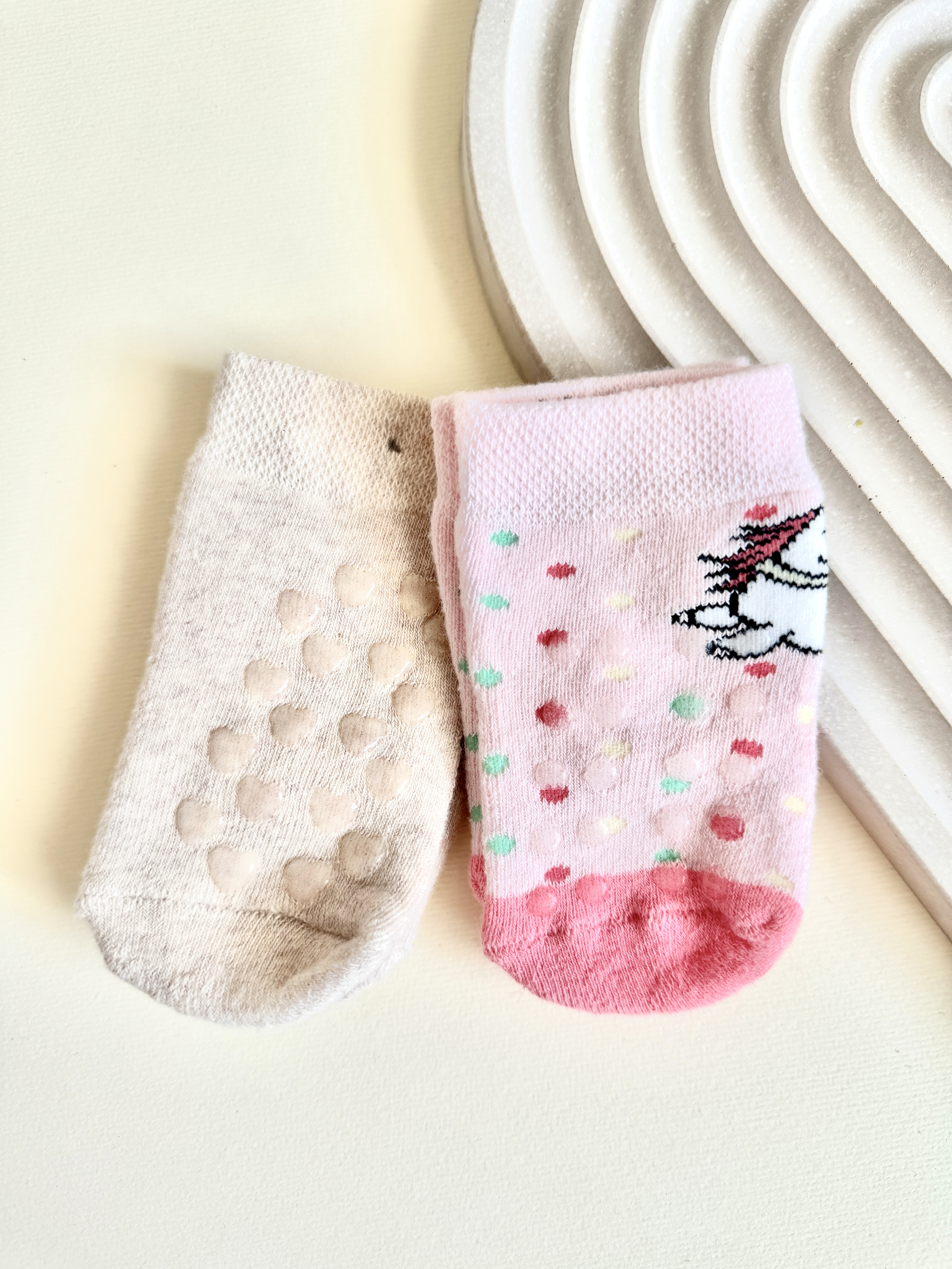 جوراب نوزادی ترمز دار